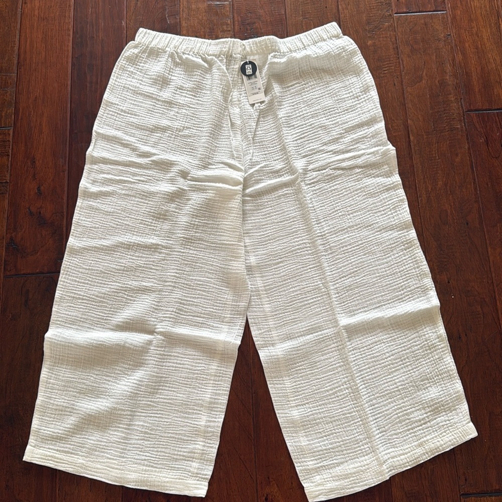 NWT Eileen Fisher Gauze cotton capri, size 1X